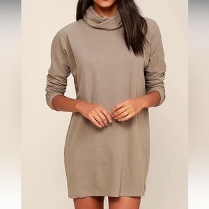 Lulu’s Scheme of Things Taupe Long Sleeve Dress